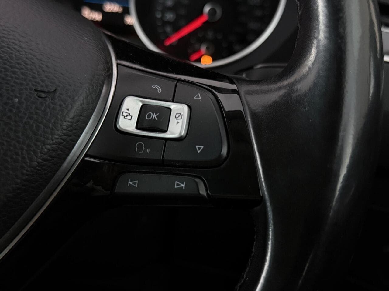 Volkswagen Tiguan thumbnail Misc Controls