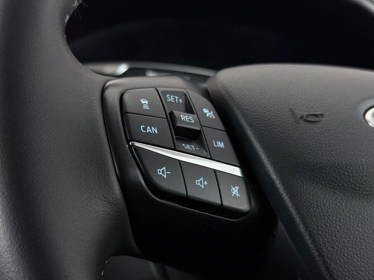 Ford Fiesta thumbnail Misc Controls