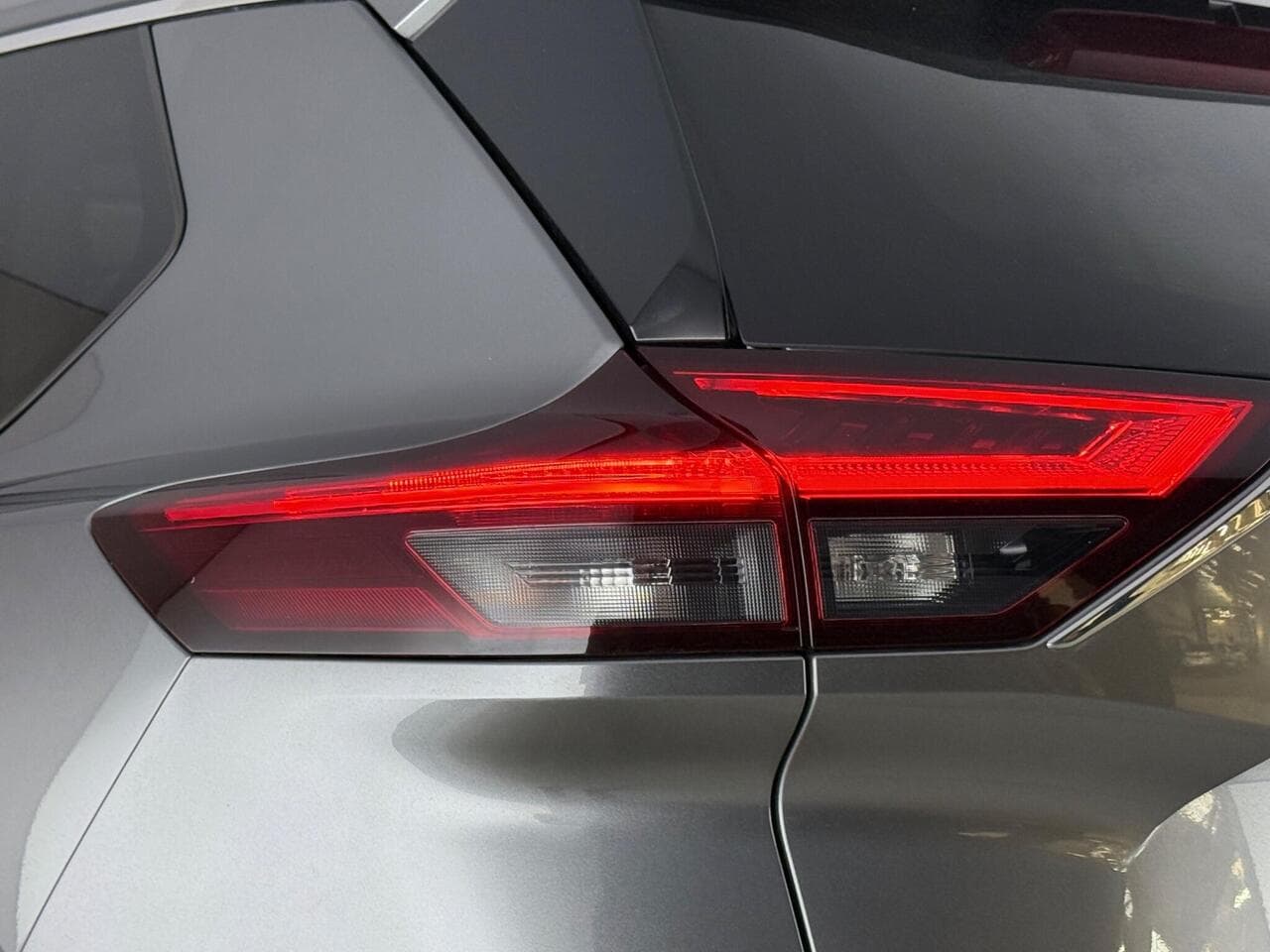 Nissan X-Trail thumbnail Inconclusive