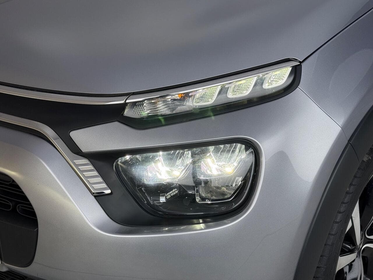 Citroen C3 thumbnail Lights Front