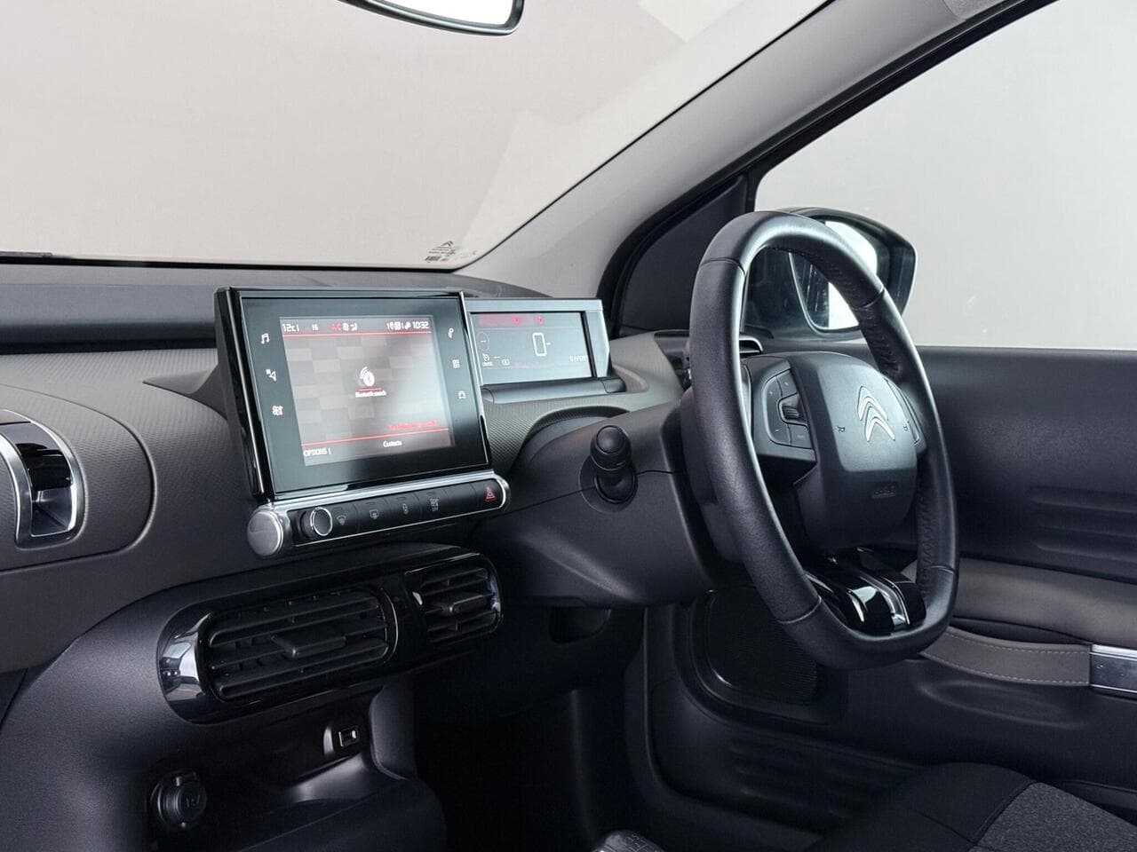Citroen C4 Cactus thumbnail Interior Front