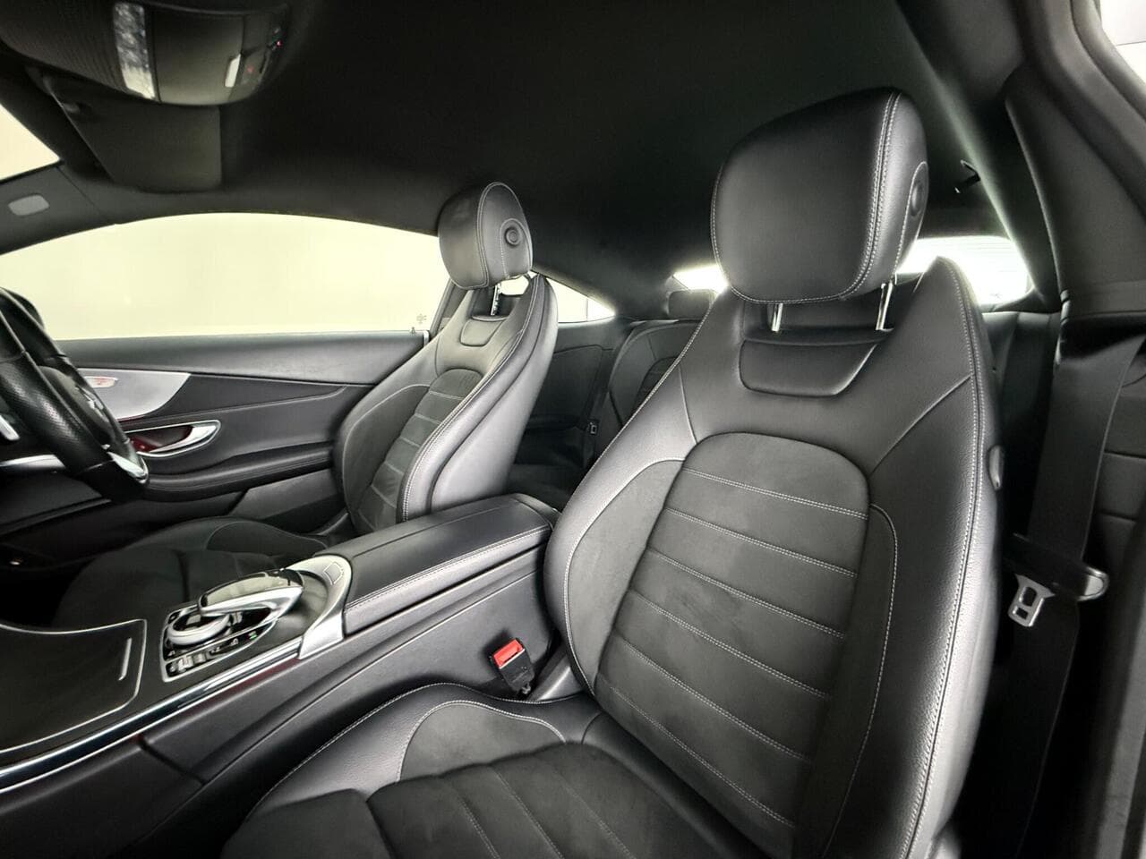Mercedes-Benz C Class thumbnail Seat Front Passenger