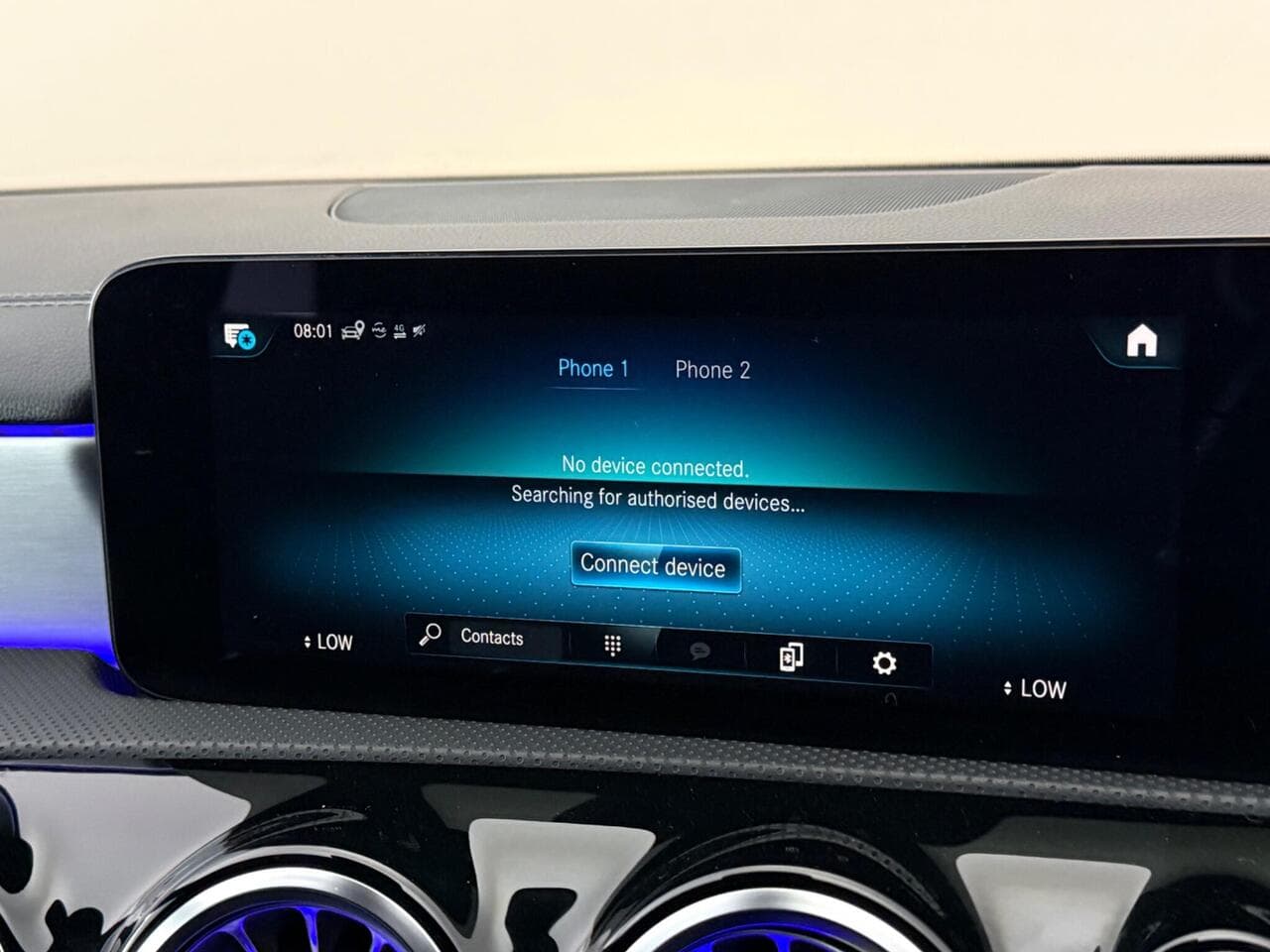 Mercedes-Benz CLA thumbnail Infotainment System