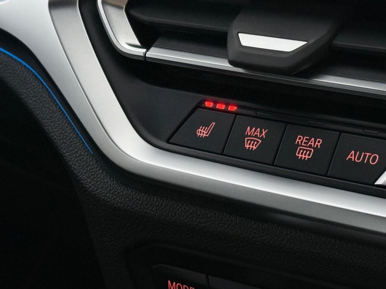 BMW 3 Series thumbnail Misc Controls