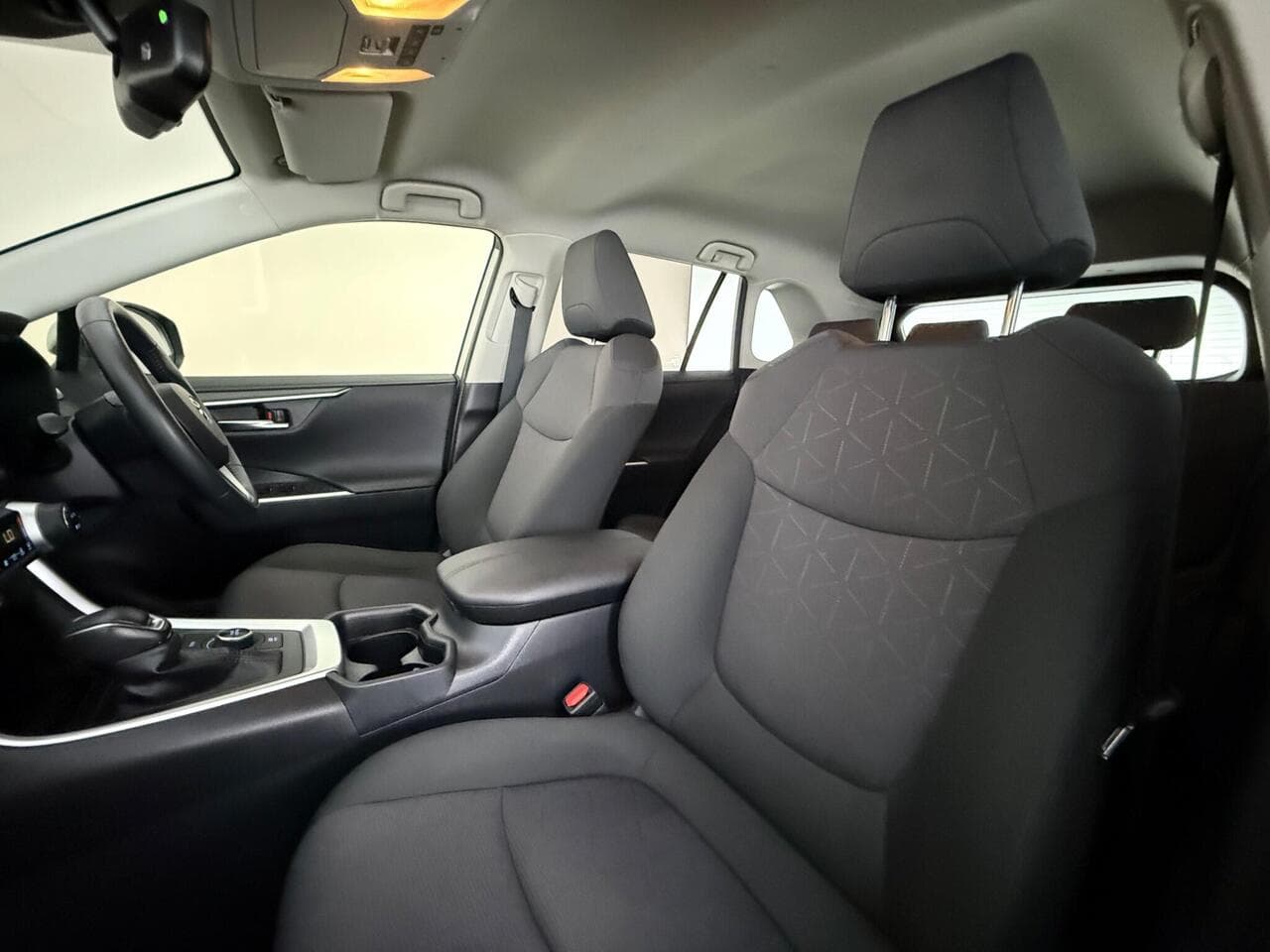 Toyota RAV4 thumbnail Seat Front Passenger