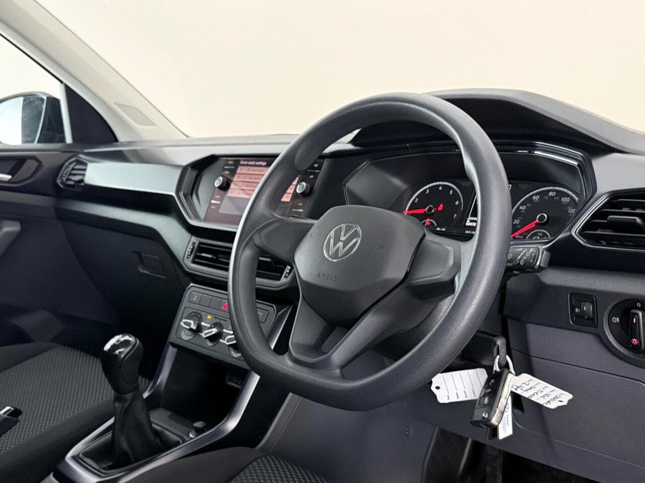 Volkswagen T-Cross thumbnail Interior Front