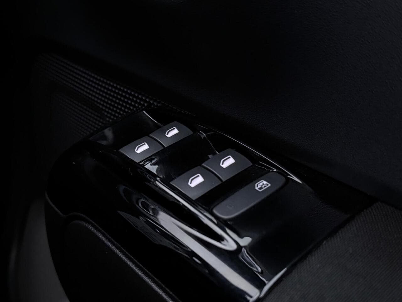 Citroen C3 thumbnail Misc Controls