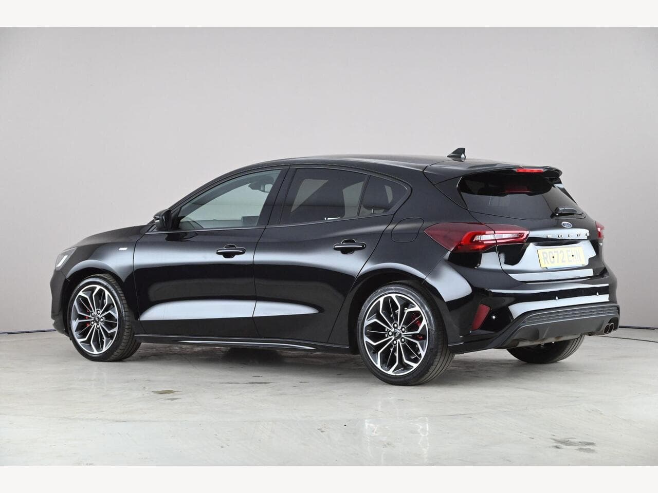 Ford Focus thumbnail Side Left