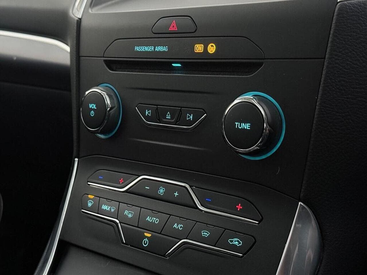 Ford S-Max thumbnail Misc Controls