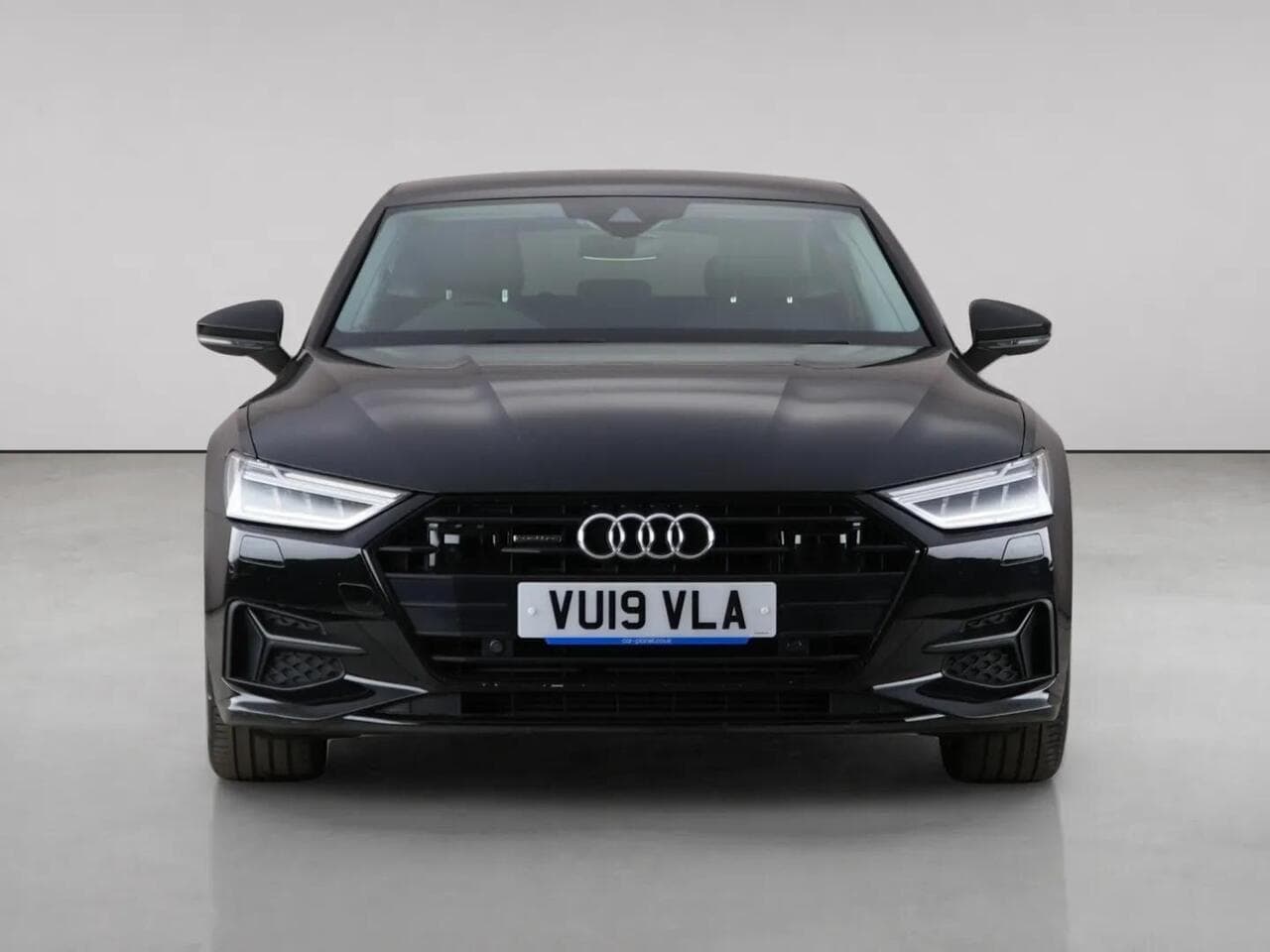 Audi A7 thumbnail Front