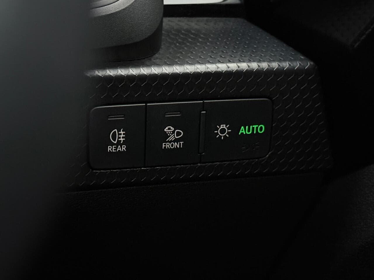Audi A1 thumbnail Misc Controls