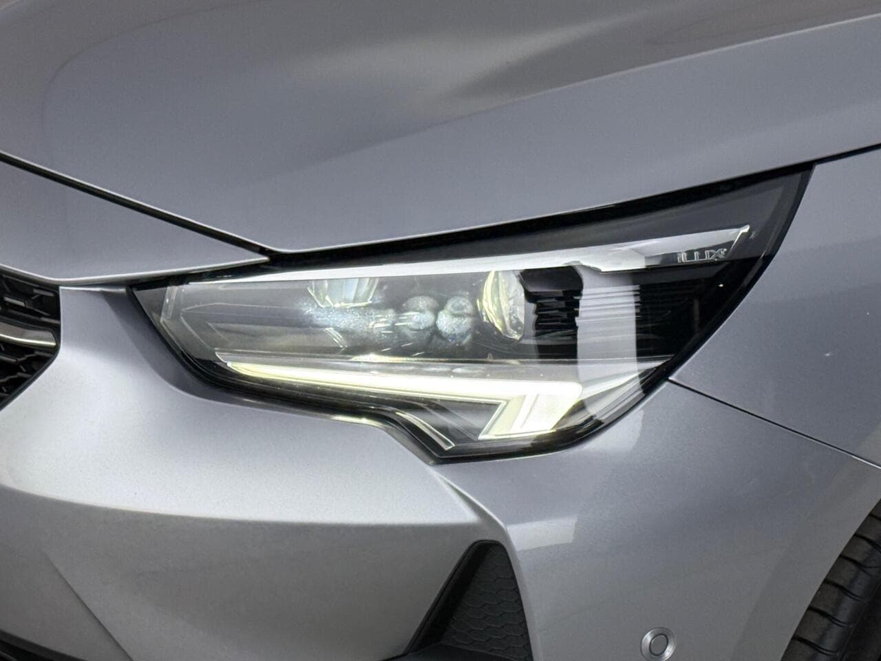 Vauxhall Corsa thumbnail Lights Front