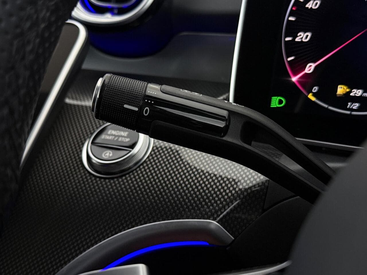 Mercedes-Benz C Class thumbnail Misc Controls