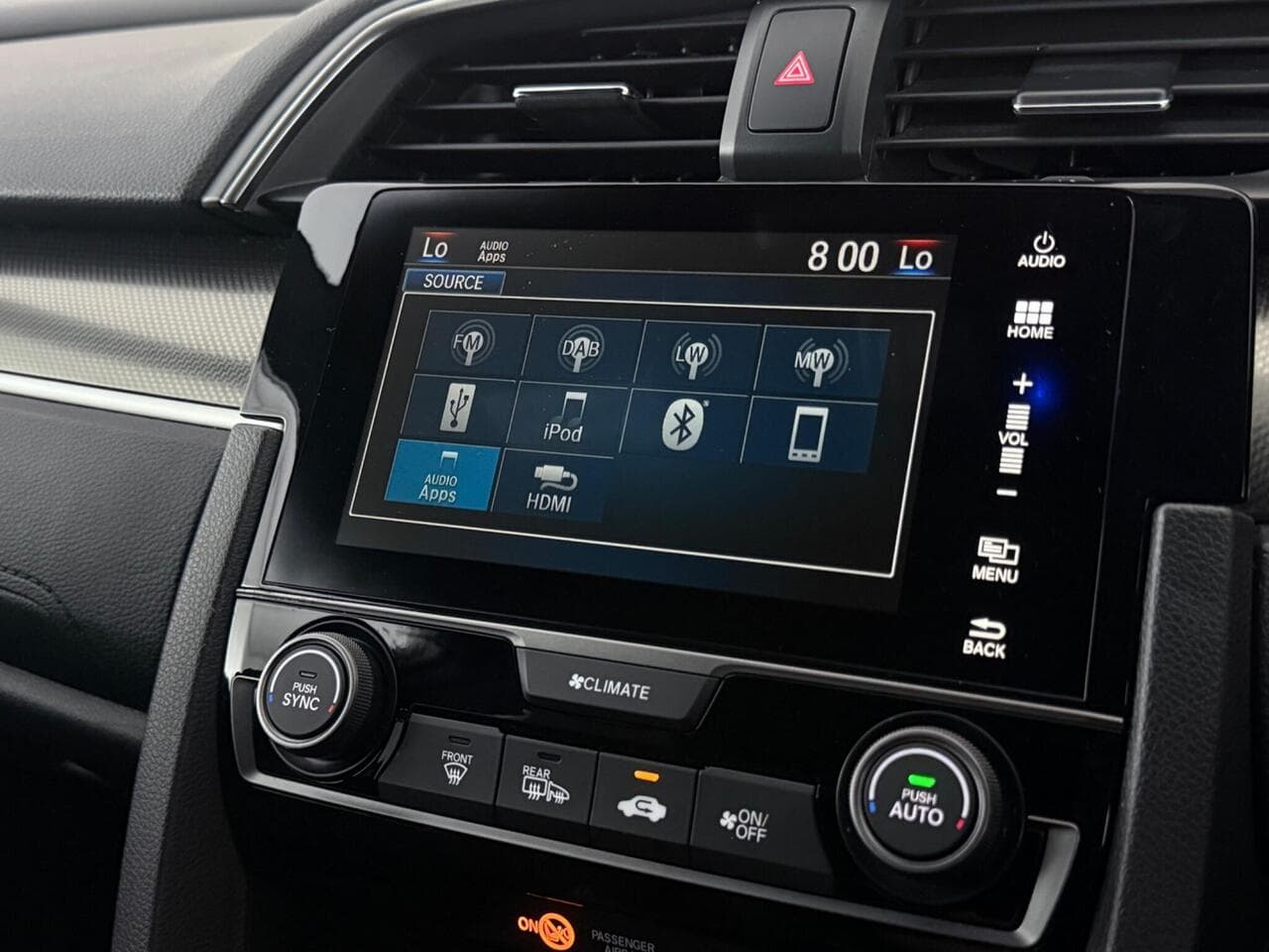 Honda Civic thumbnail Infotainment System