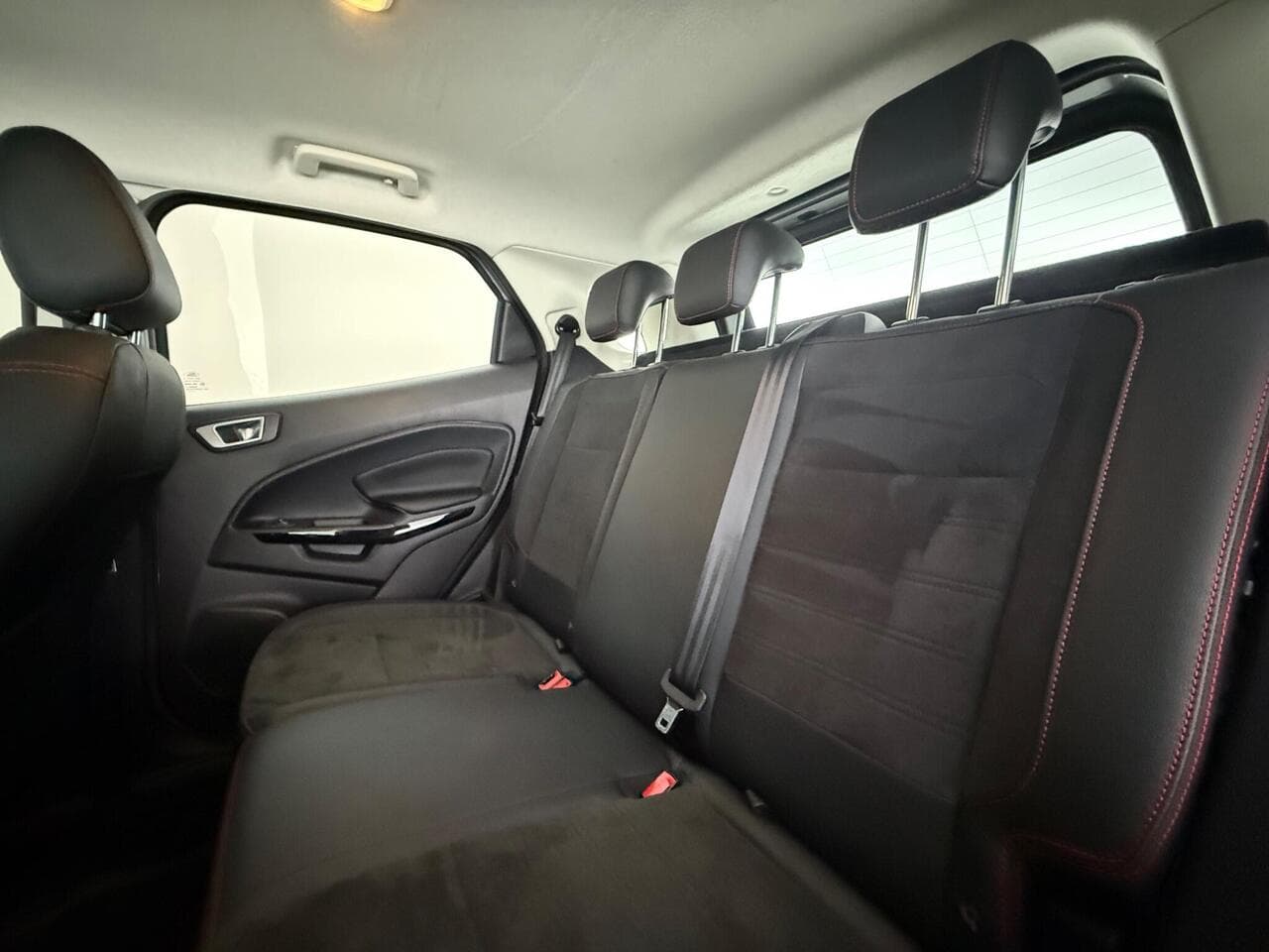 Ford EcoSport thumbnail Seats Rear
