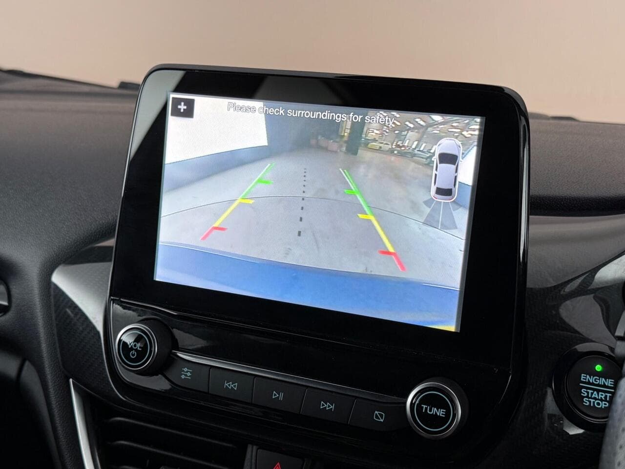 Ford Fiesta thumbnail Infotainment System