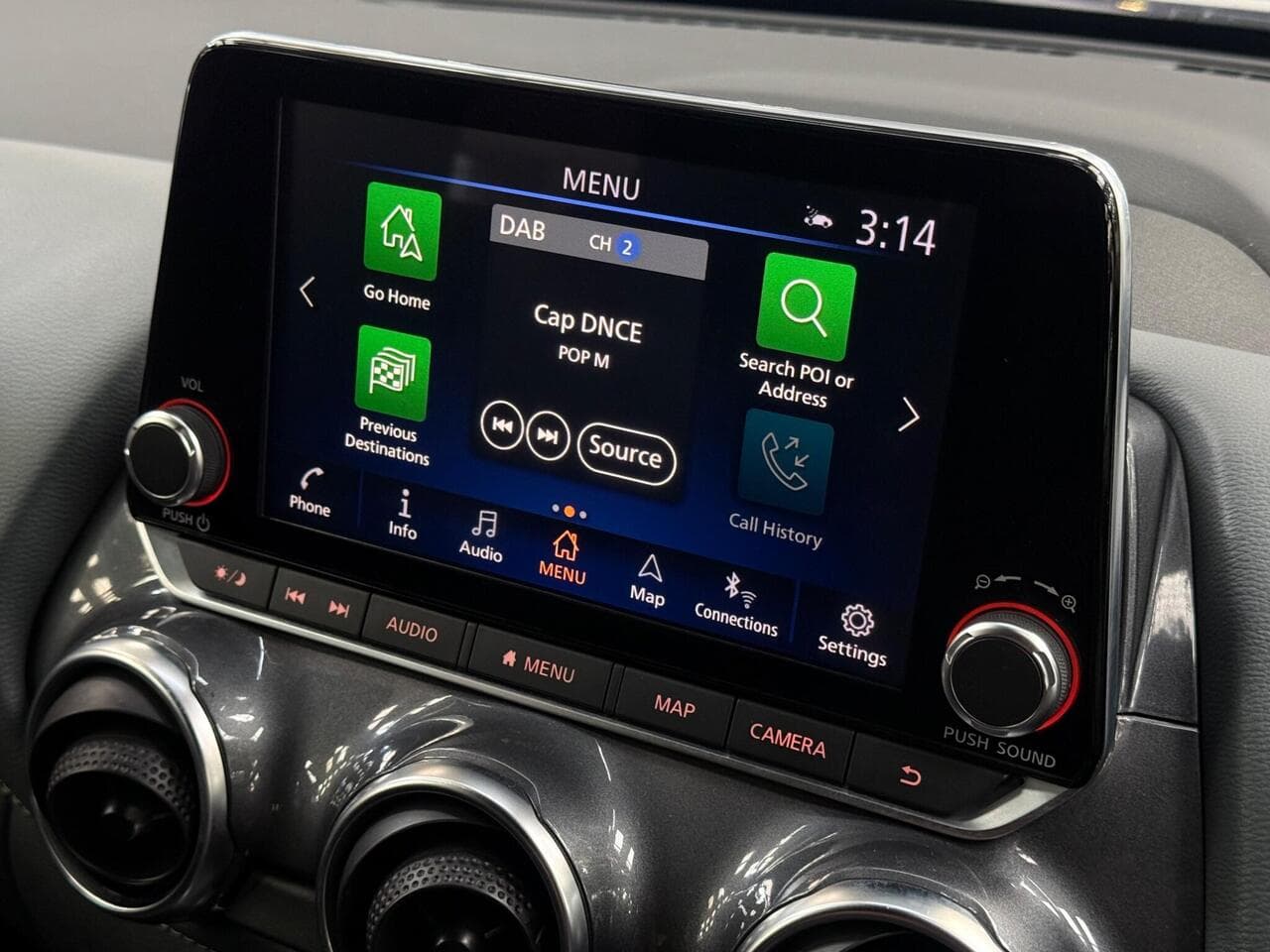 Nissan Juke thumbnail Infotainment System