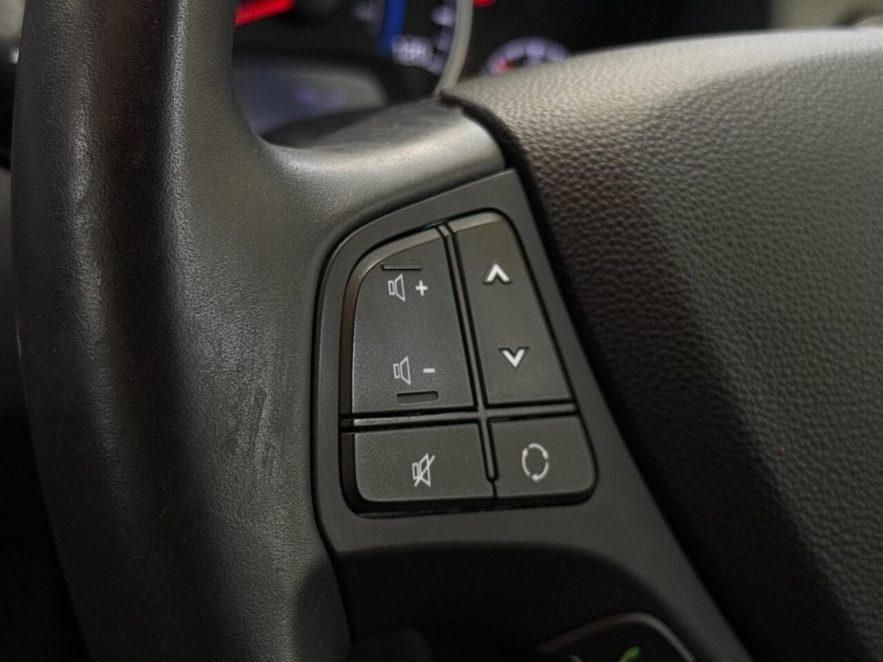 Hyundai i10 thumbnail Misc Controls