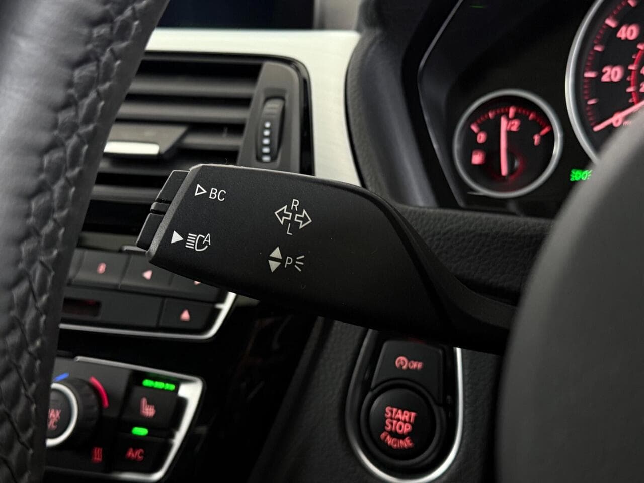 BMW 4 Series Gran Coupe thumbnail Misc Controls