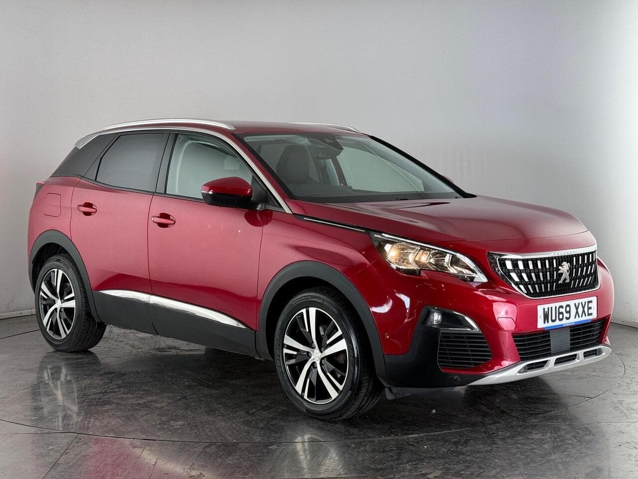 Peugeot 3008 - Peugeot 3008 1.2 PureTech Allure Euro 6 (s/s) 5dr