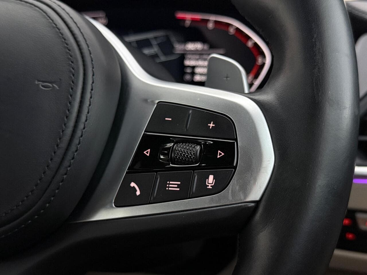 BMW 4 Series thumbnail Misc Controls