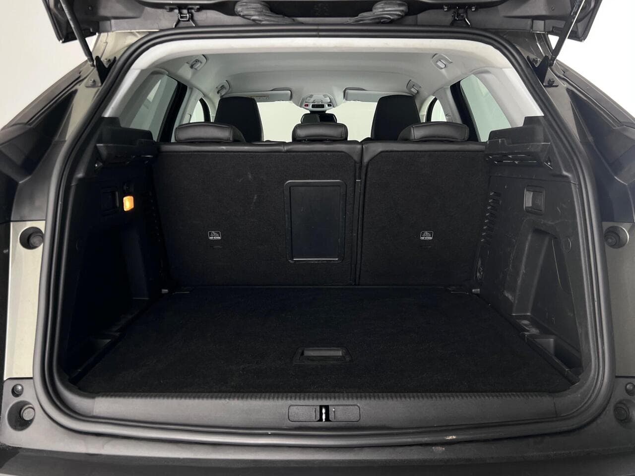 Peugeot 3008 thumbnail Boot