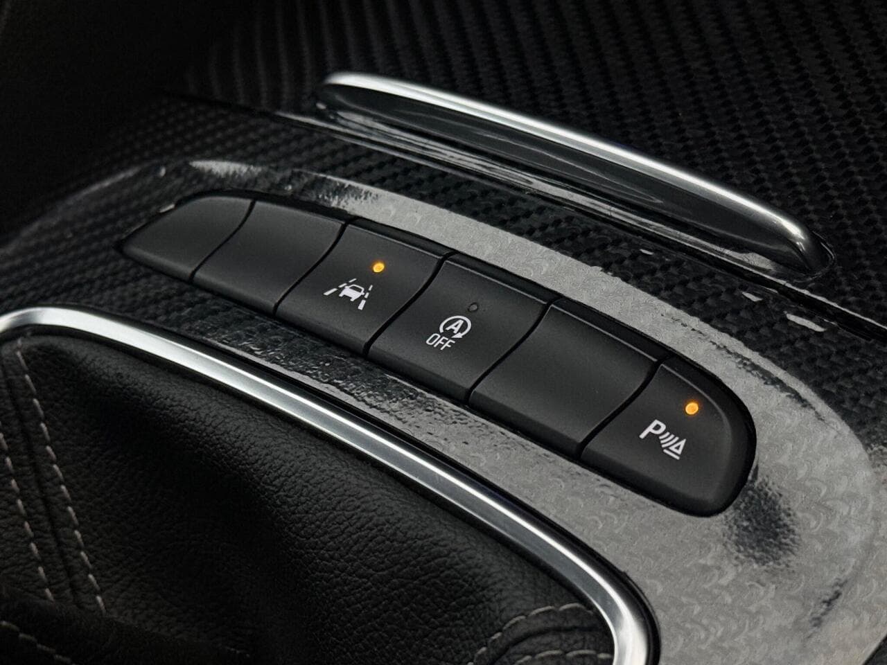 Vauxhall Insignia thumbnail Misc Controls
