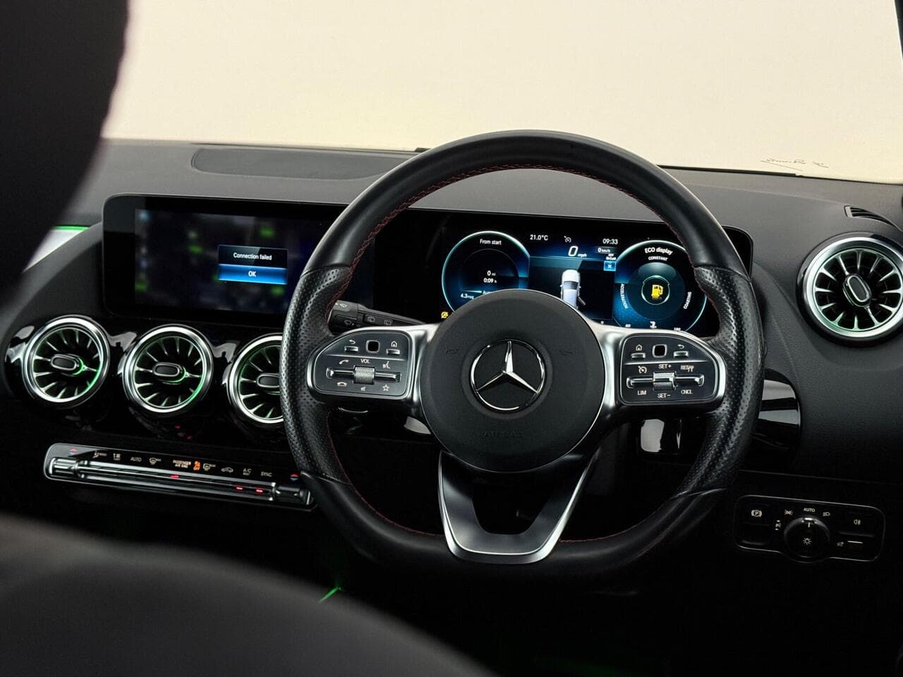 Mercedes-Benz B Class thumbnail Steering Wheel