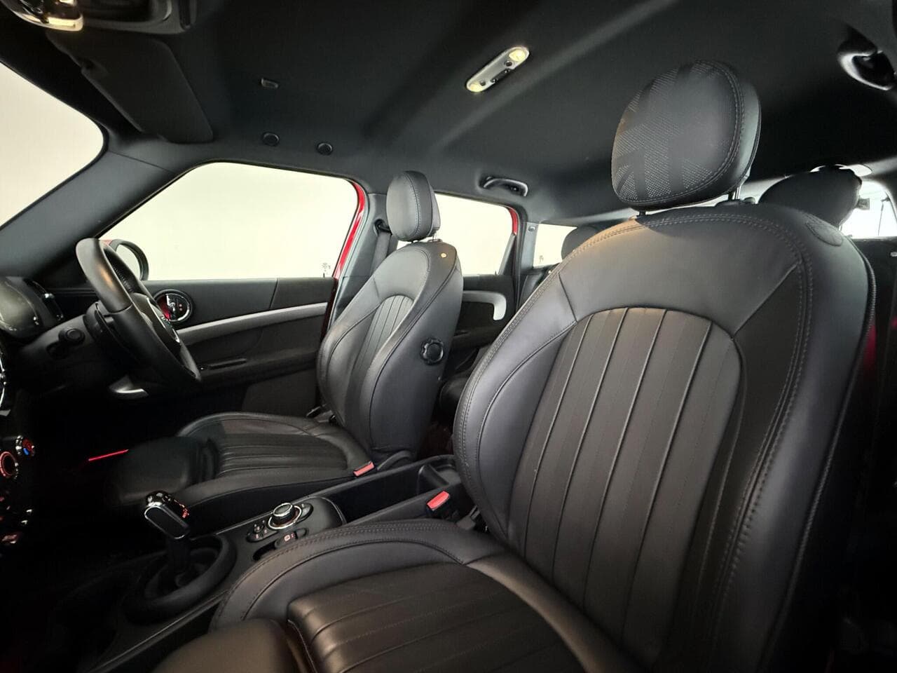 MINI Countryman thumbnail Seat Front Passenger