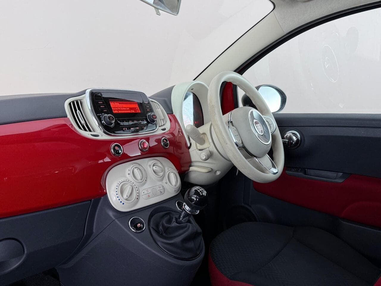 Fiat 500 thumbnail Interior Front