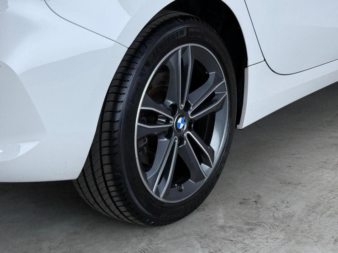 BMW 1 Series thumbnail Wheel