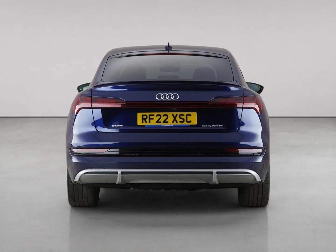 Audi e-tron thumbnail Rear