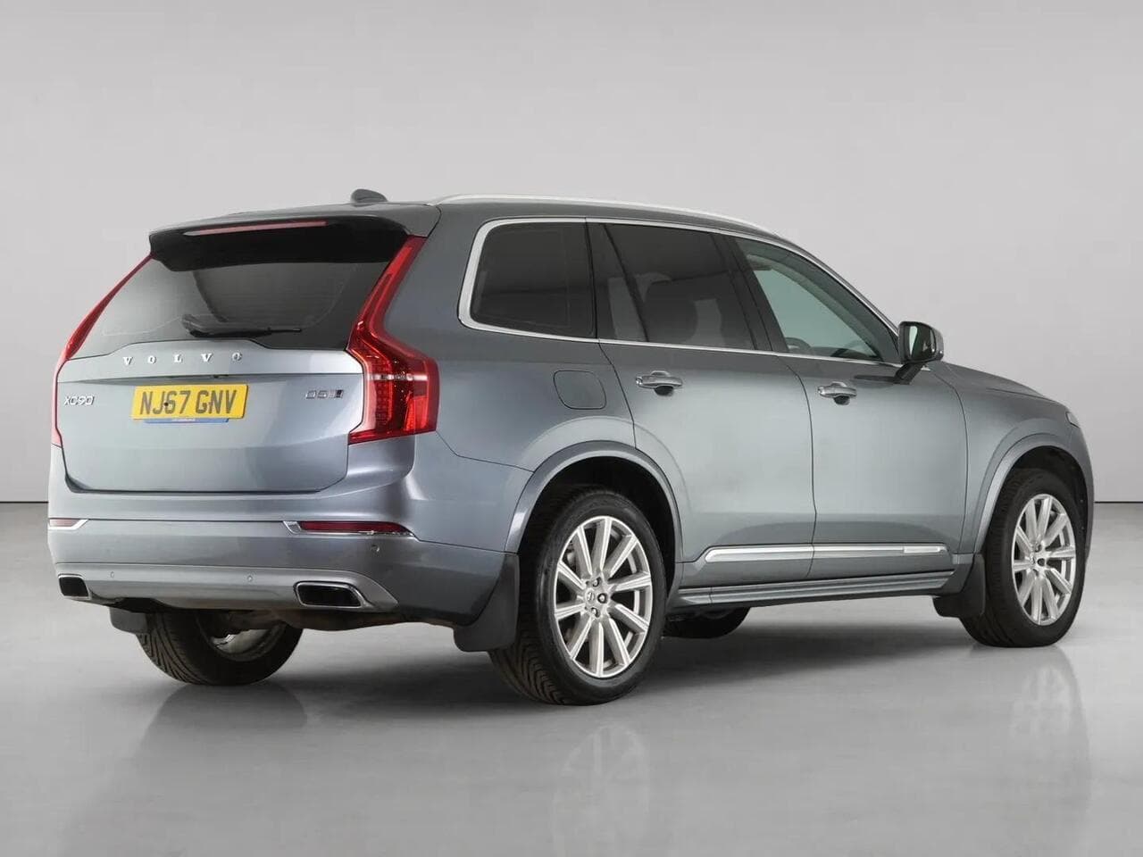 Volvo XC90 thumbnail Rear Right