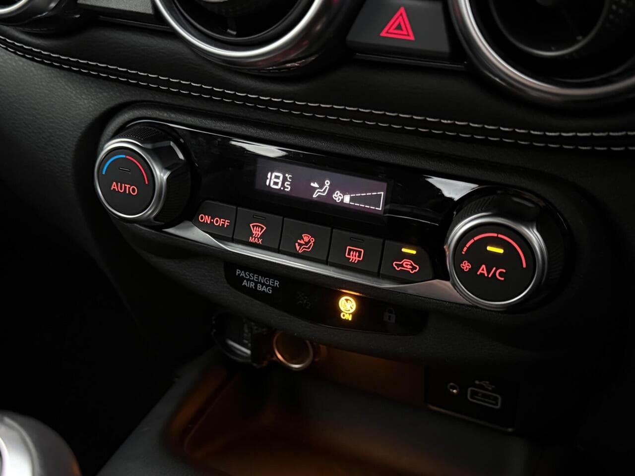 Nissan Juke thumbnail Misc Controls