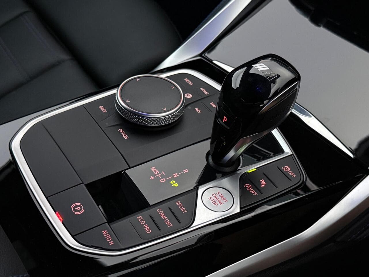 BMW 2 Series thumbnail Interior Front
