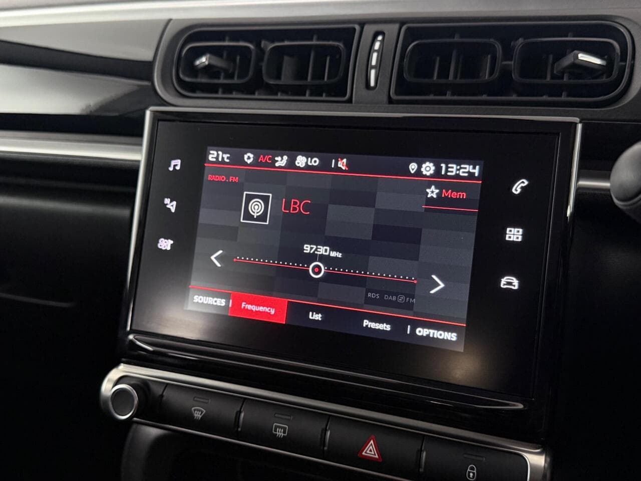 Citroen C3 thumbnail Infotainment System
