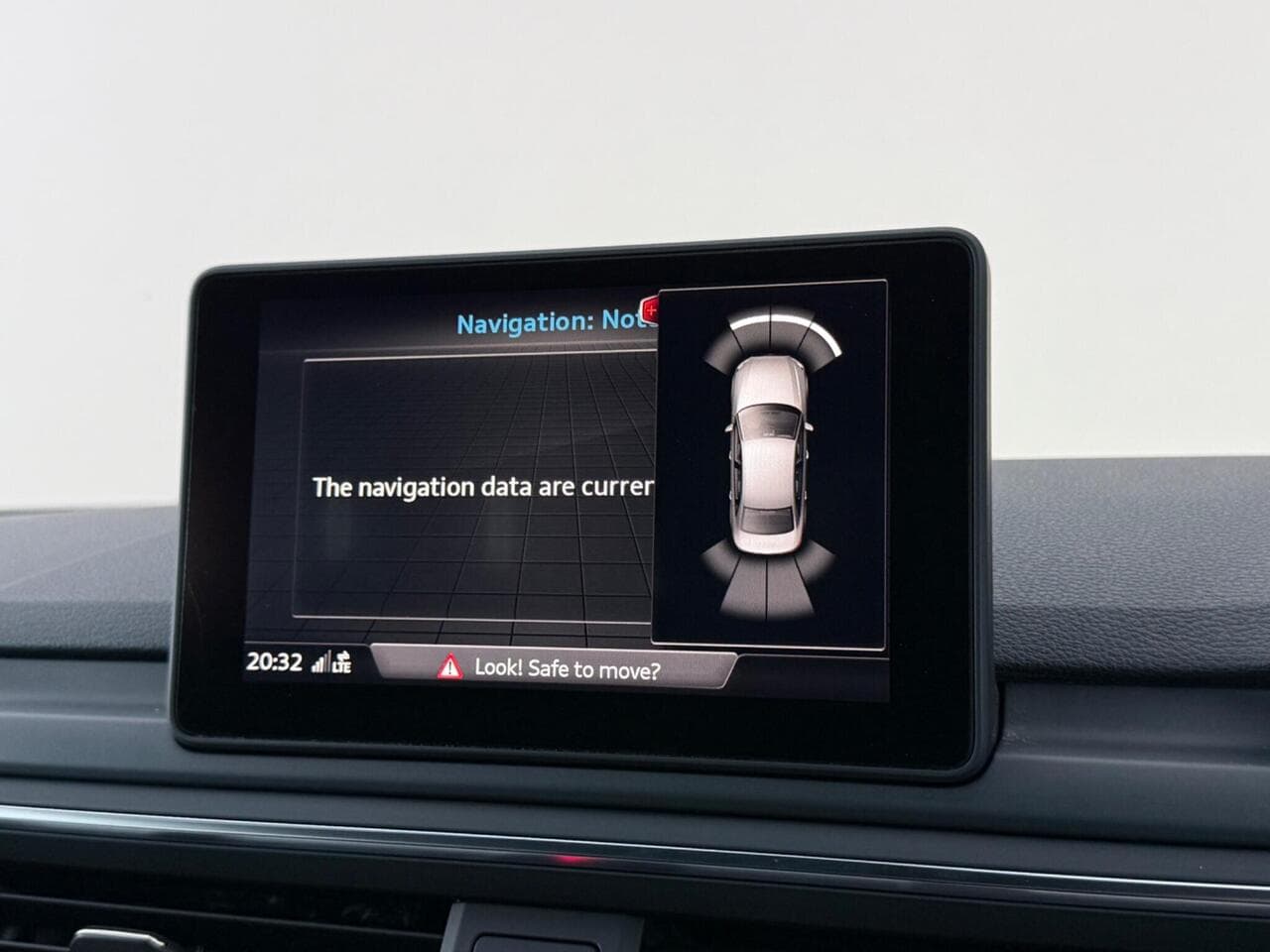 Audi A4 thumbnail Infotainment System