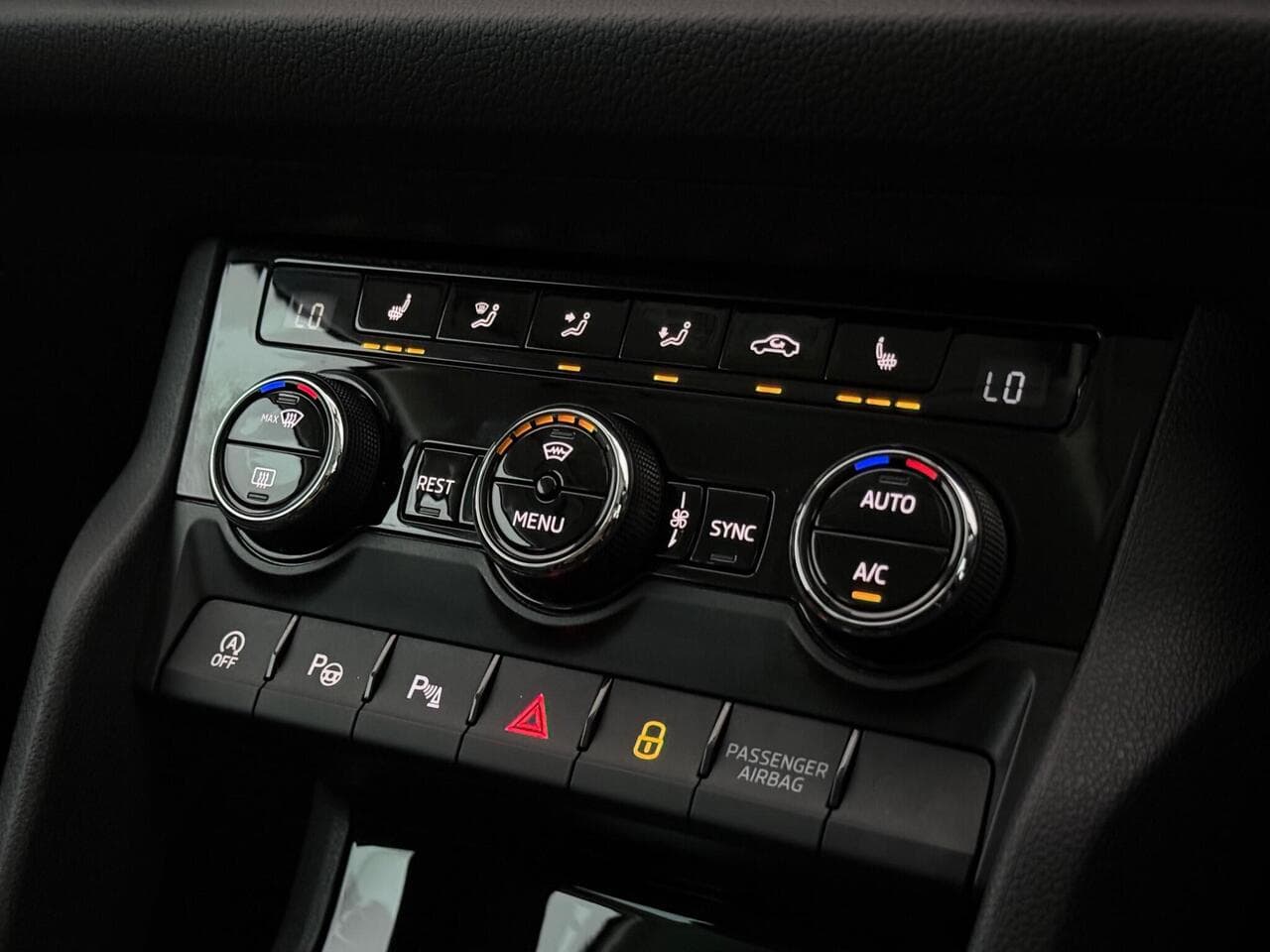 Skoda Kodiaq thumbnail Misc Controls