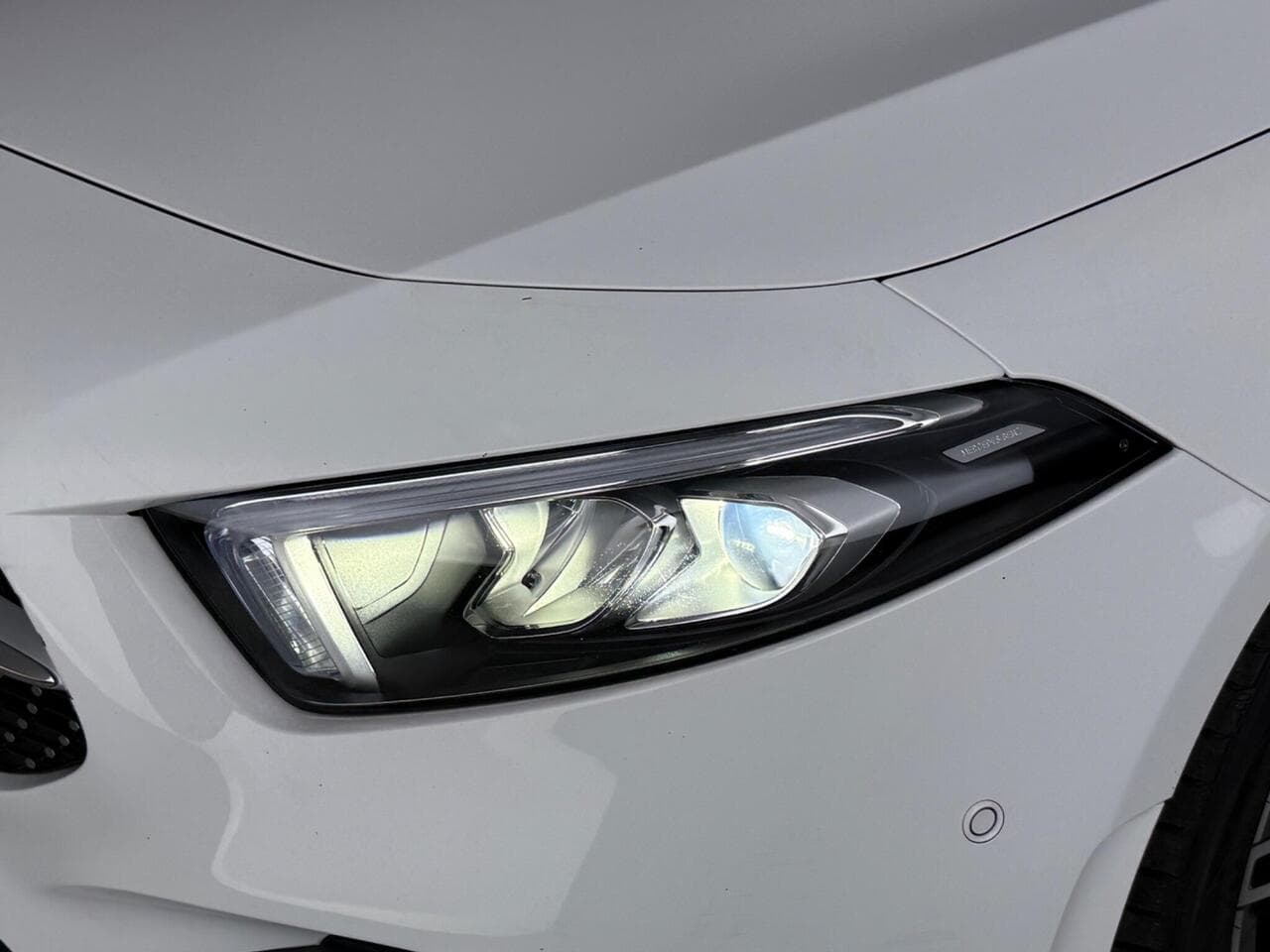 Mercedes-Benz A Class thumbnail Lights Front