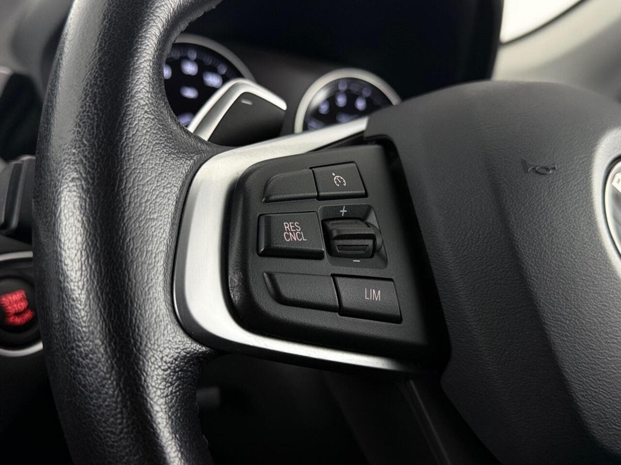 BMW X1 thumbnail Misc Controls