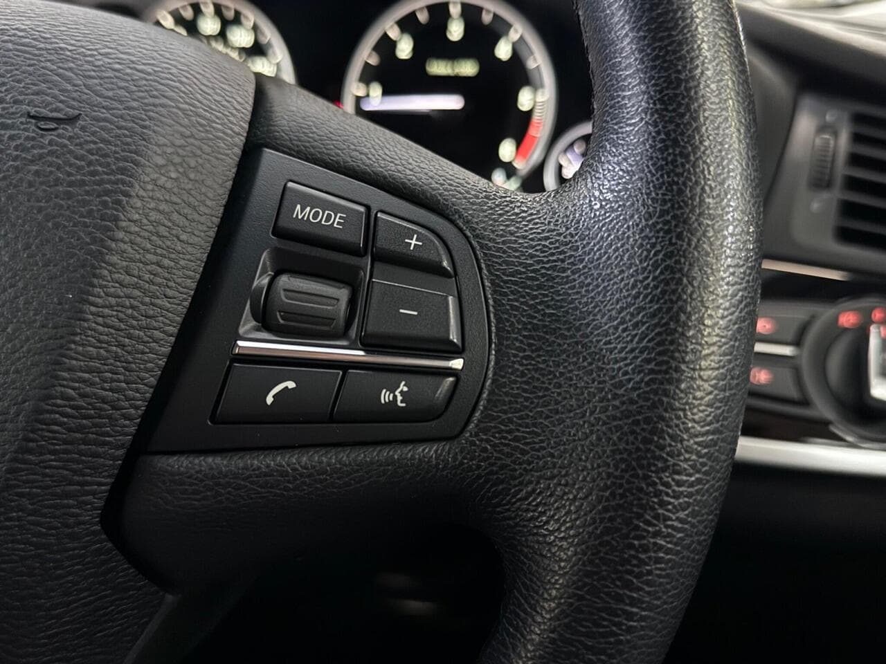 BMW X3 thumbnail Misc Controls