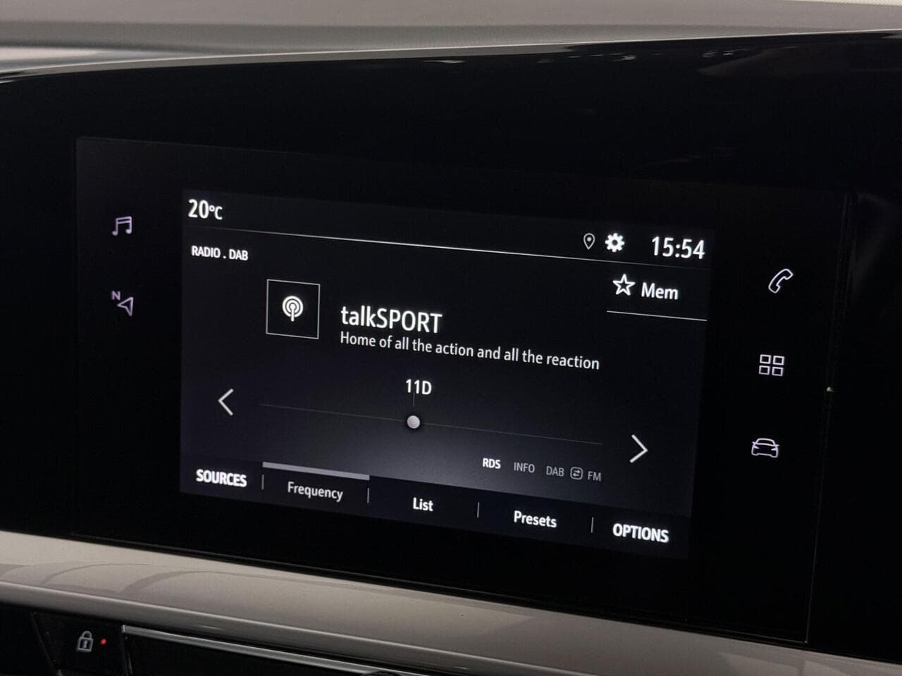 Vauxhall Mokka thumbnail Infotainment System