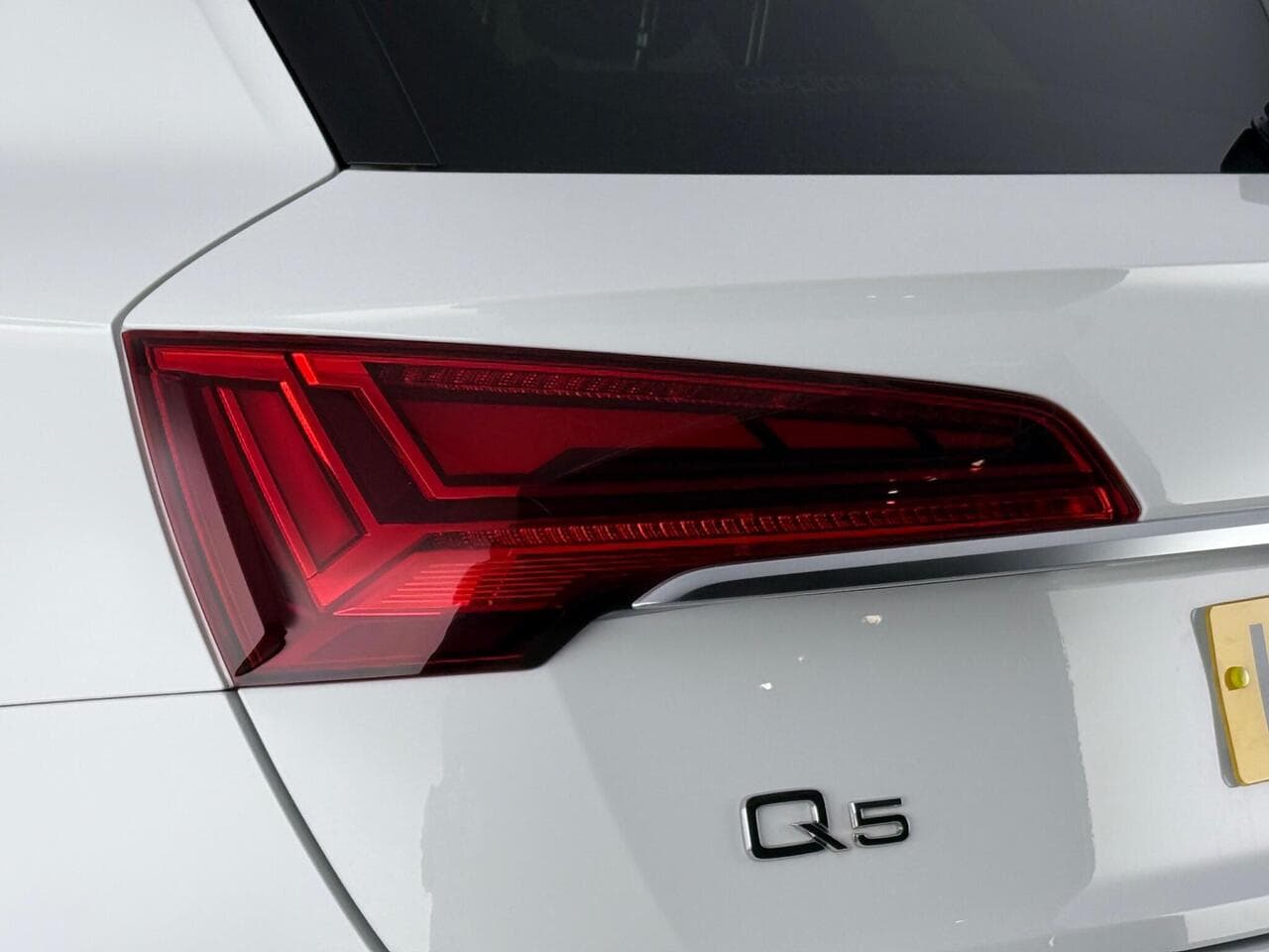 Audi Q5 thumbnail Lights Rear