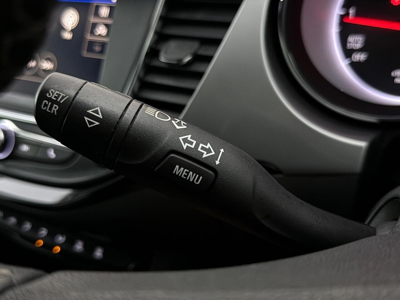 Vauxhall Astra thumbnail Misc Controls