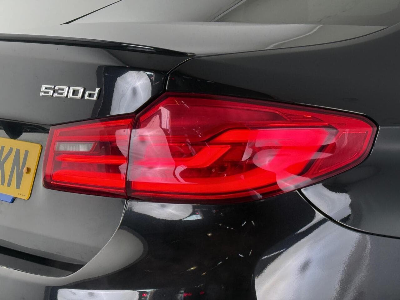 BMW 5 Series thumbnail Lights Rear