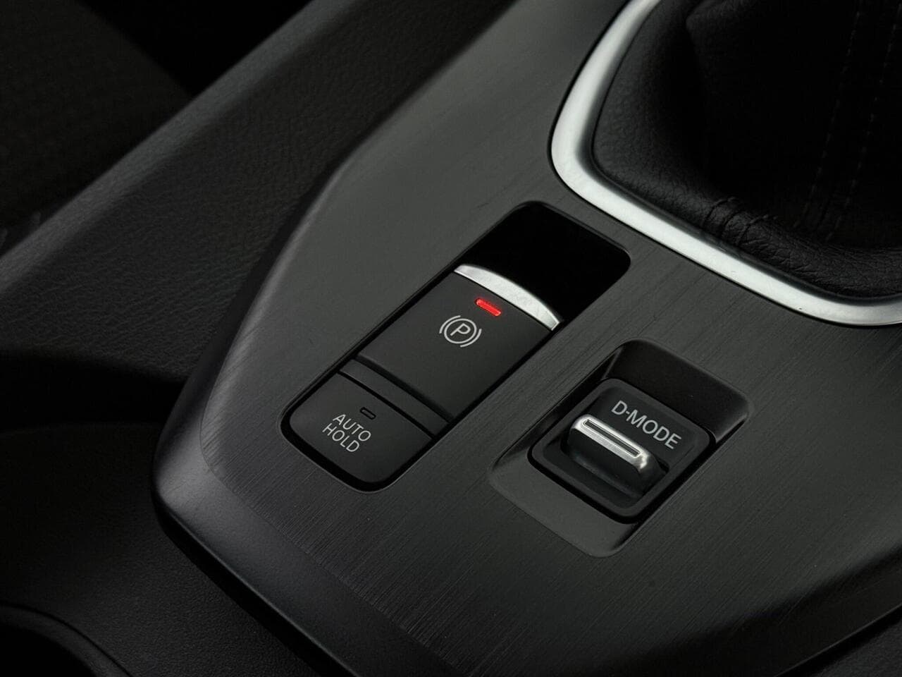Nissan Qashqai thumbnail Misc Controls