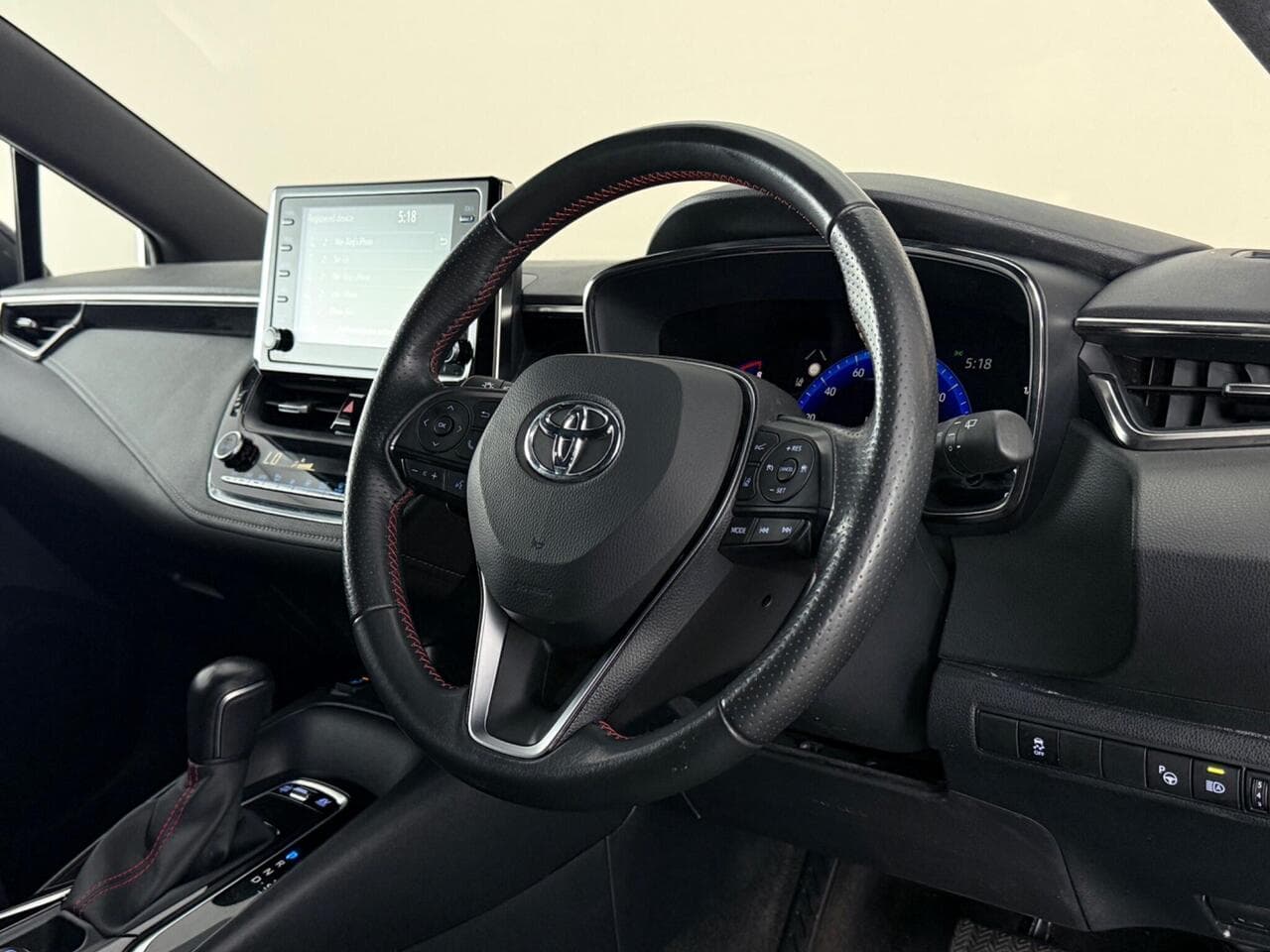 Toyota Corolla thumbnail Steering Wheel