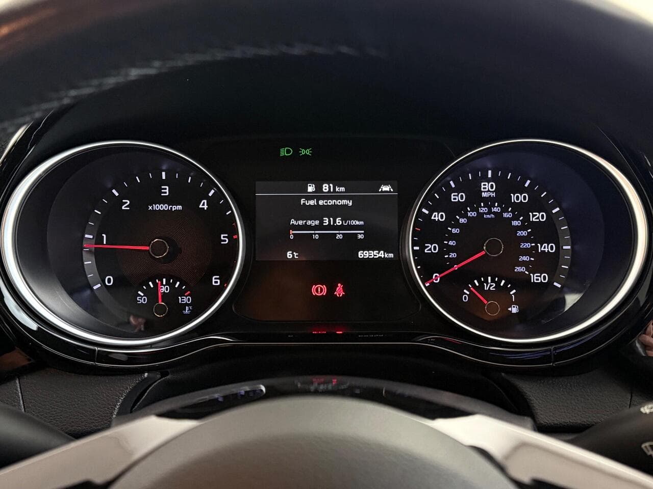 Kia XCeed thumbnail Driver Instruments