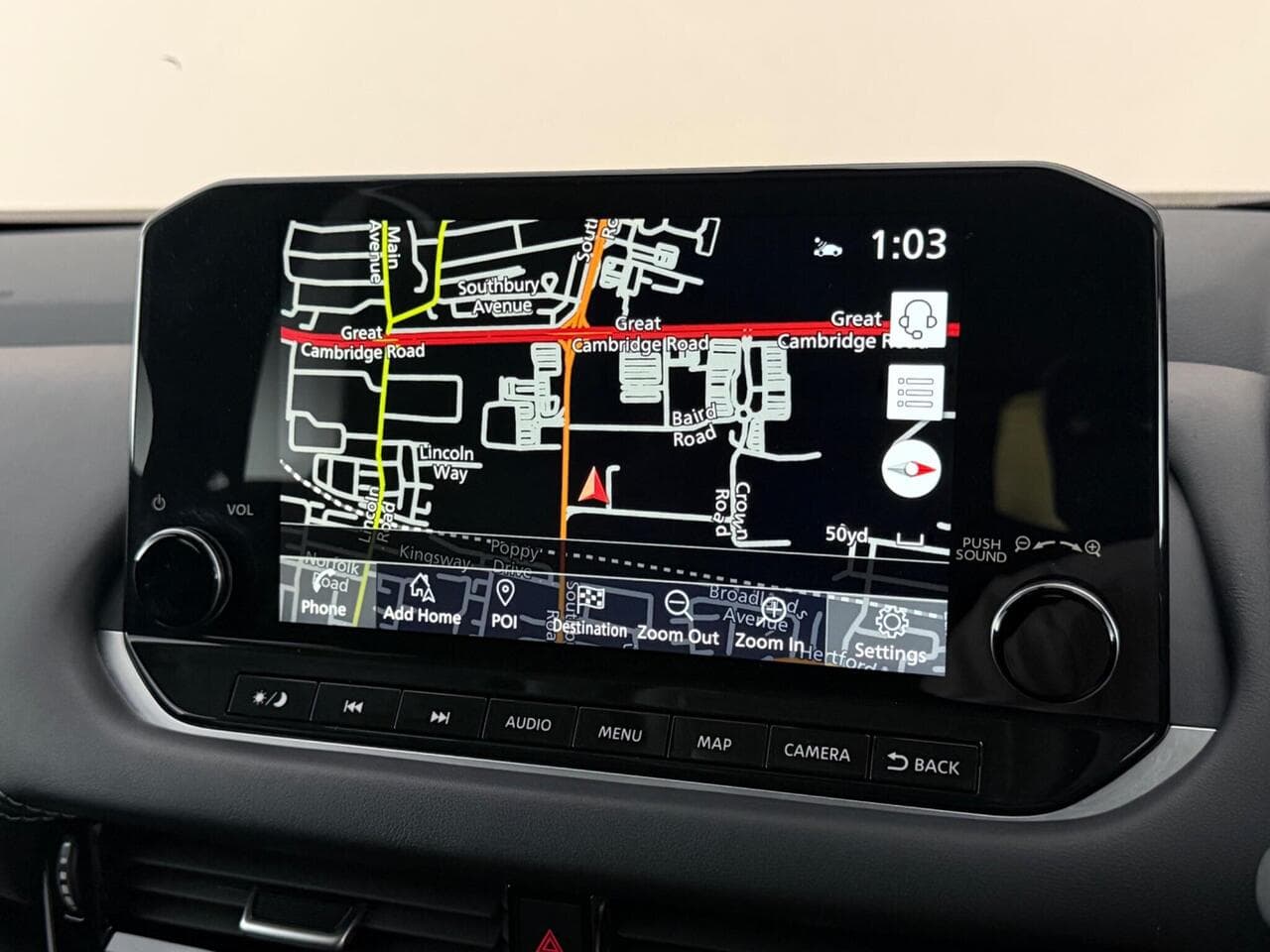 Nissan Qashqai thumbnail Infotainment System