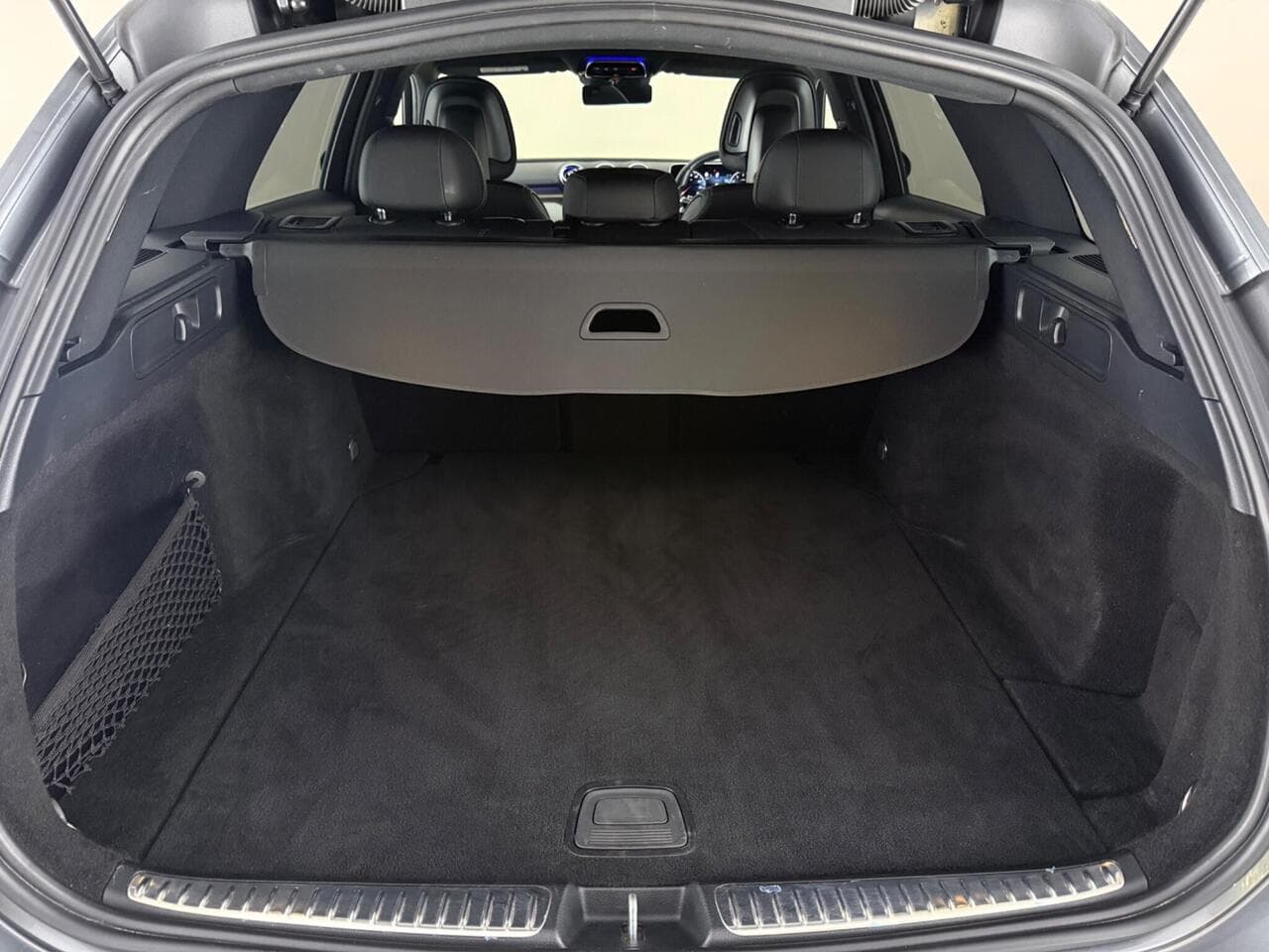 Mercedes-Benz C Class thumbnail Boot